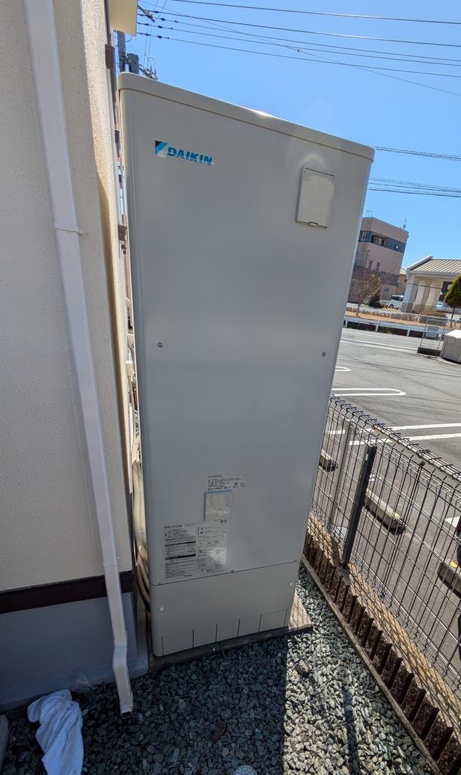 ダイキン エコキュート設置工事をしました！ 画像