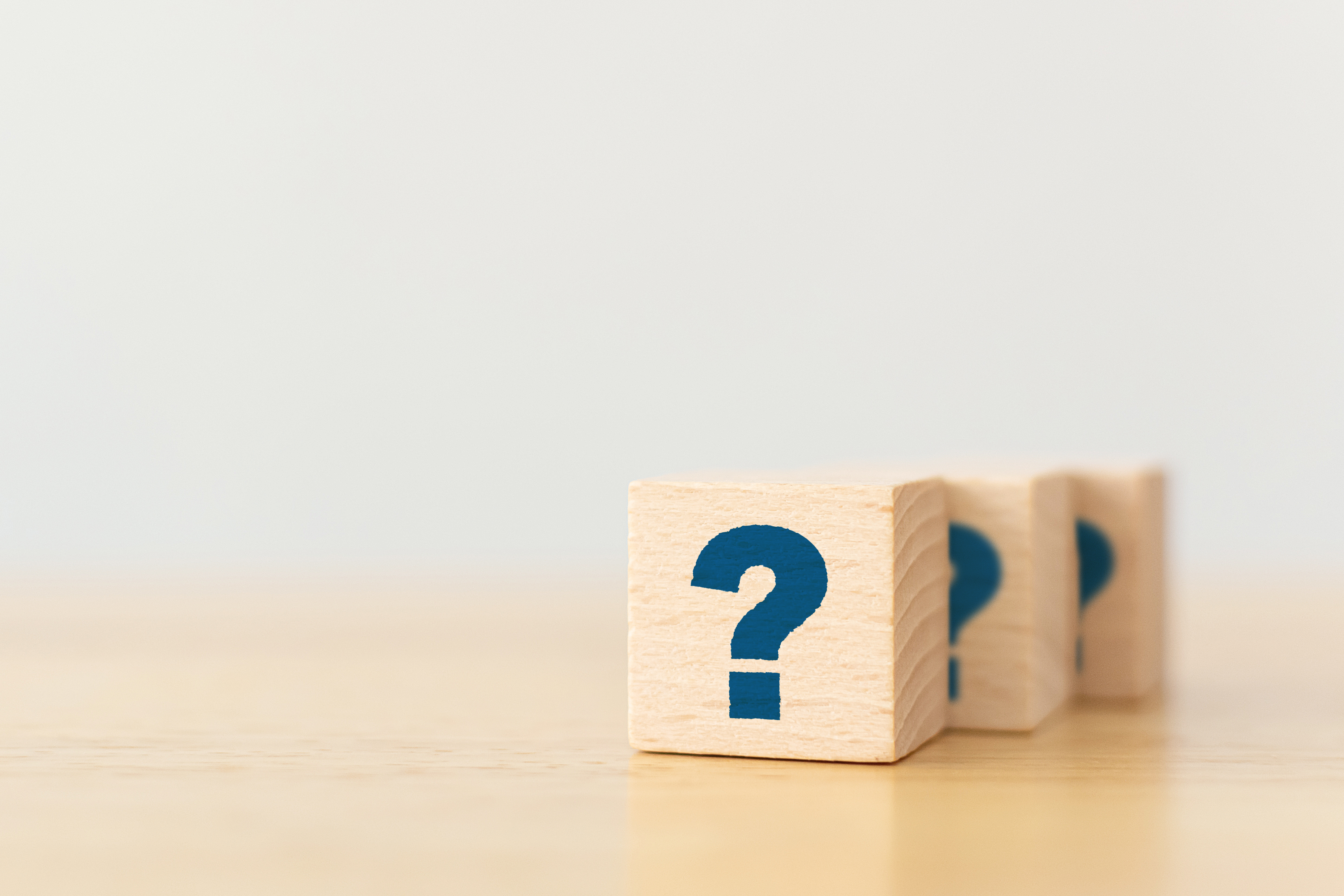 太陽光発電で雨漏りが起きる主な原因とは？